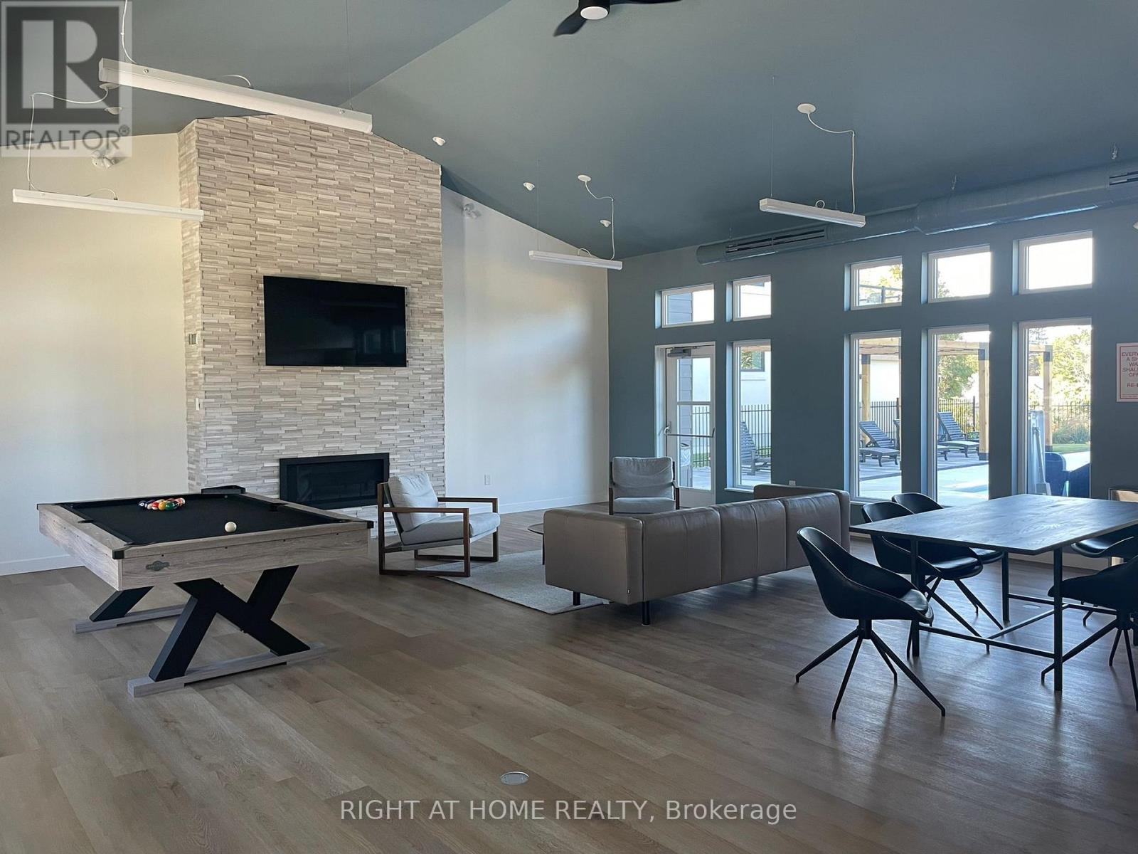 304 - 19b West Street N, Kawartha Lakes, Ontario  K0M 1N0 - Photo 17 - X12635690