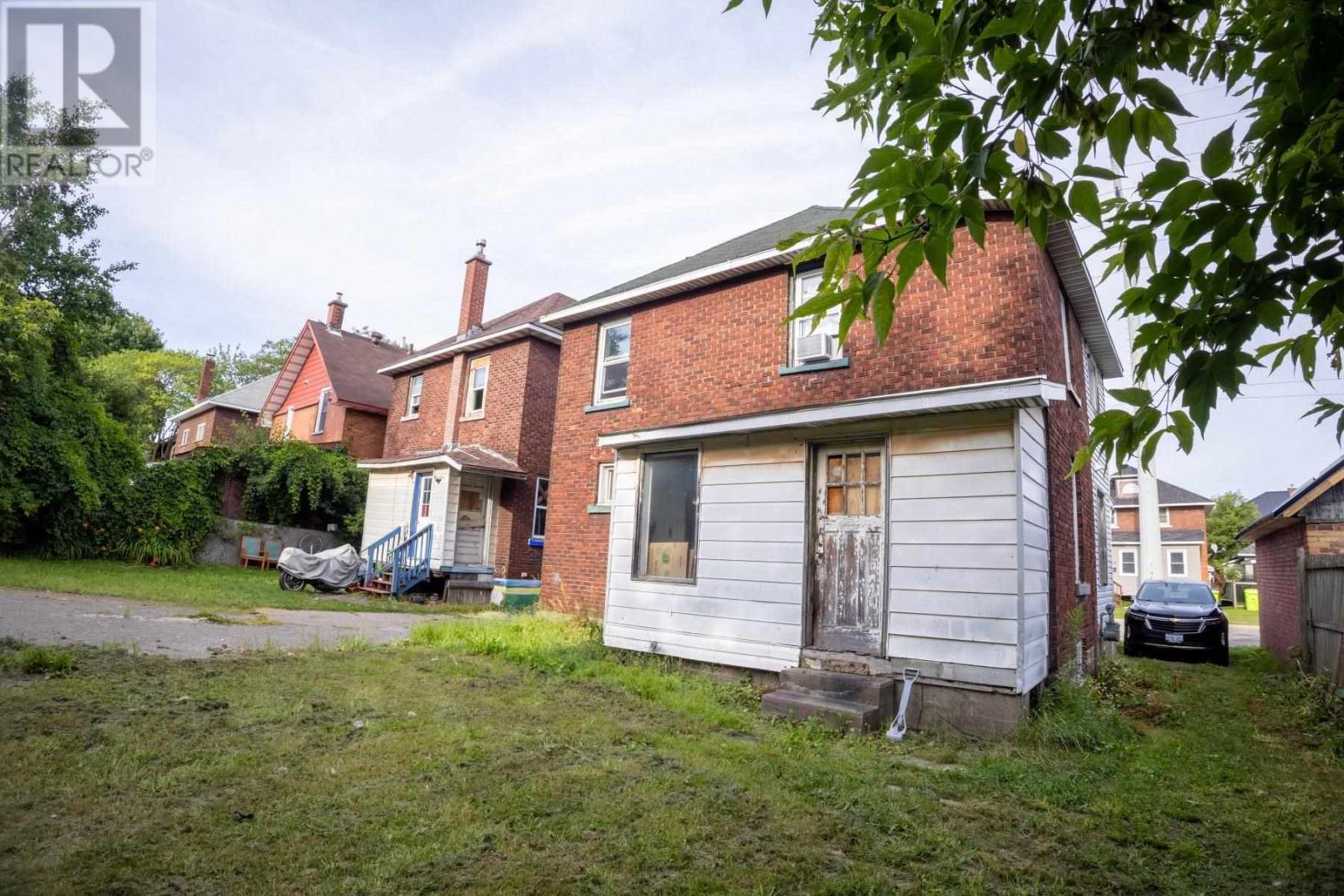 159 Hudson St, Sault Ste. Marie, Ontario P6A 1T3 - Photo 4 - SM252771