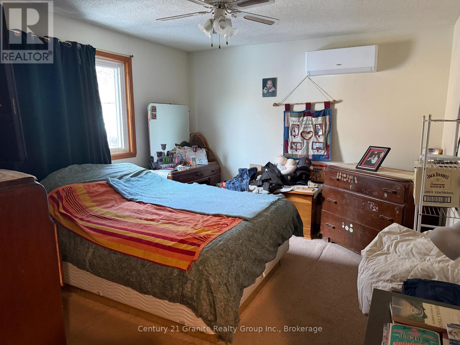 1028 Crabbe Lane, Dysart Et Al, Ontario K0M 1S0 - Photo 12 - X12635716