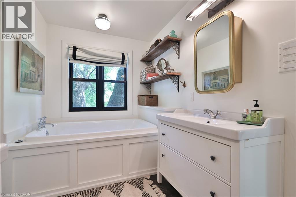 52 Kerr Street, Oakville, Ontario  L6K 3A1 - Photo 25 - 40793513