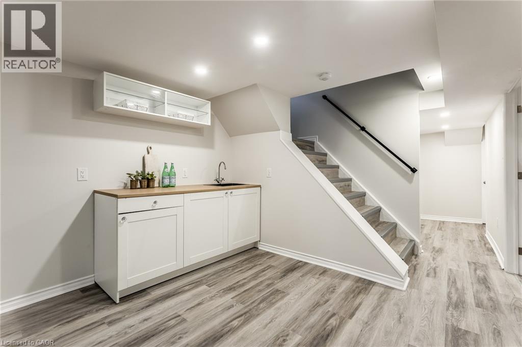 260 Foxbar Road, Burlington, Ontario  L7L 3A3 - Photo 25 - 40793910