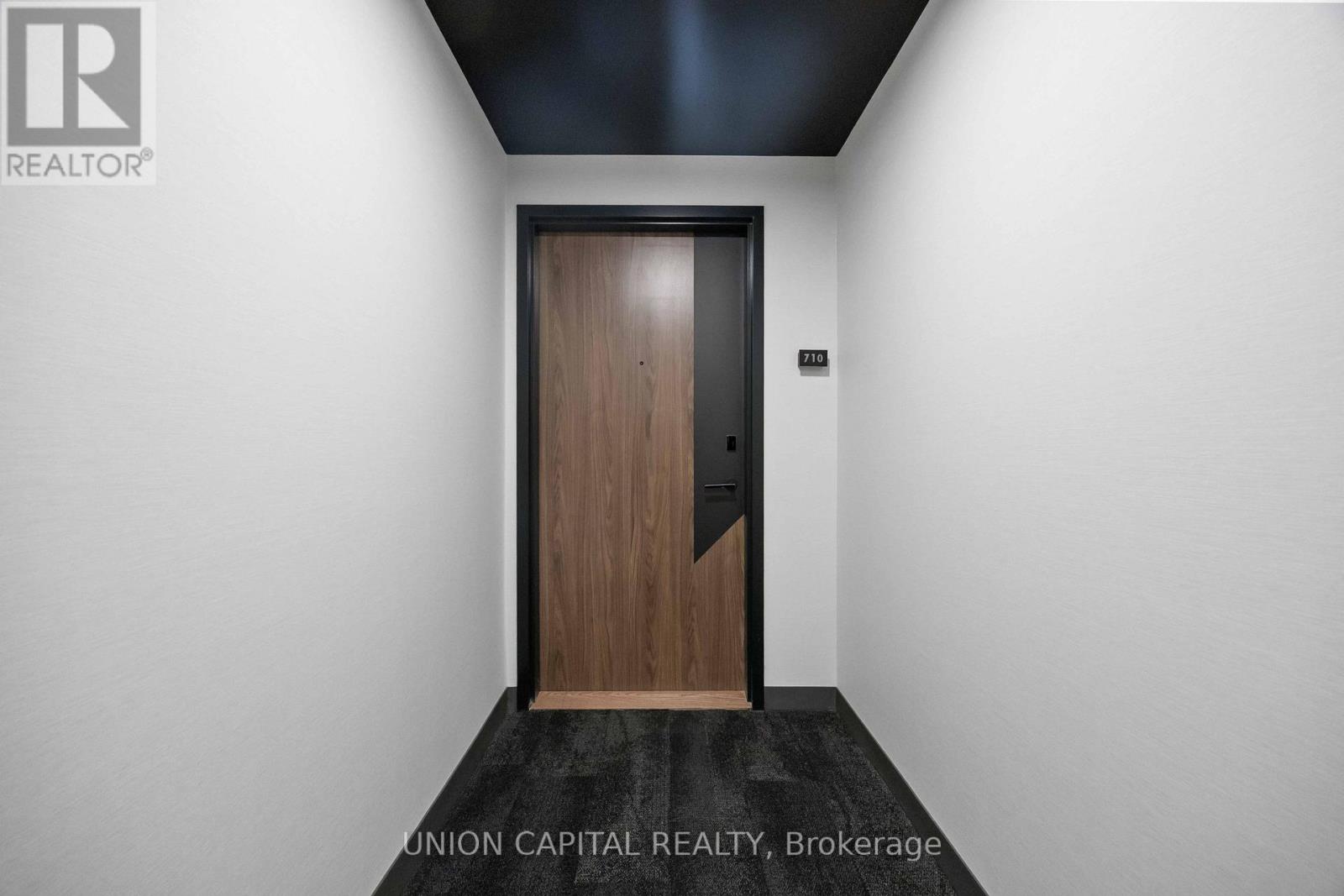 710 - 1037 The Queensway, Toronto (Islington-City Centre West), Ontario  M8Z 6C7 - Photo 4 - W12632288