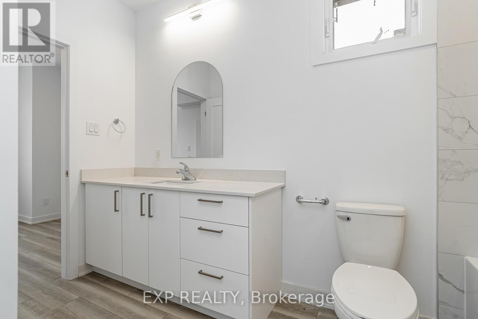 Unit A - 1369 Louis Lane, Ottawa, Ontario  K1B 3P2 - Photo 11 - X12635742