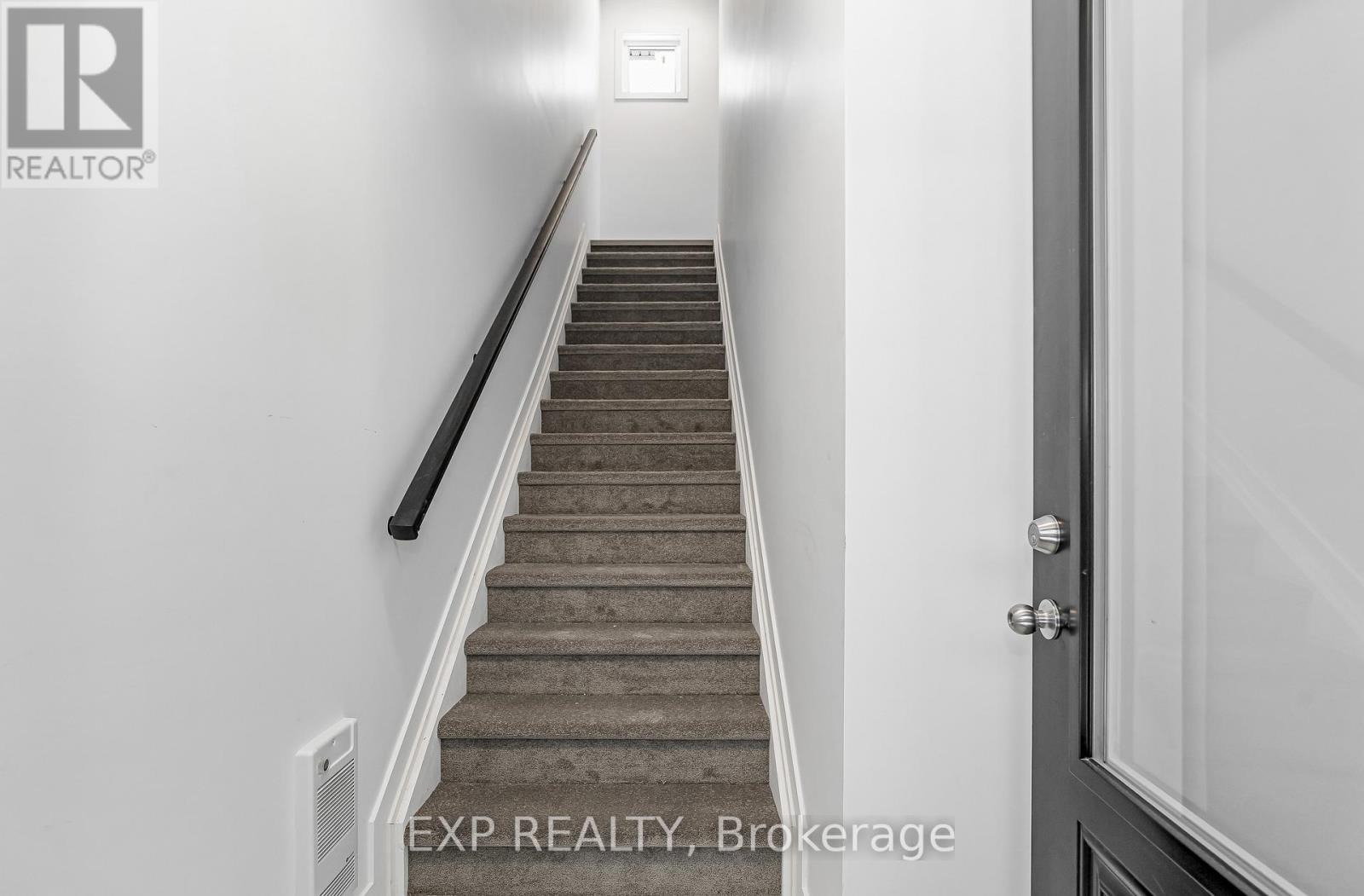 Unit A - 1369 Louis Lane, Ottawa, Ontario  K1B 3P2 - Photo 20 - X12635742