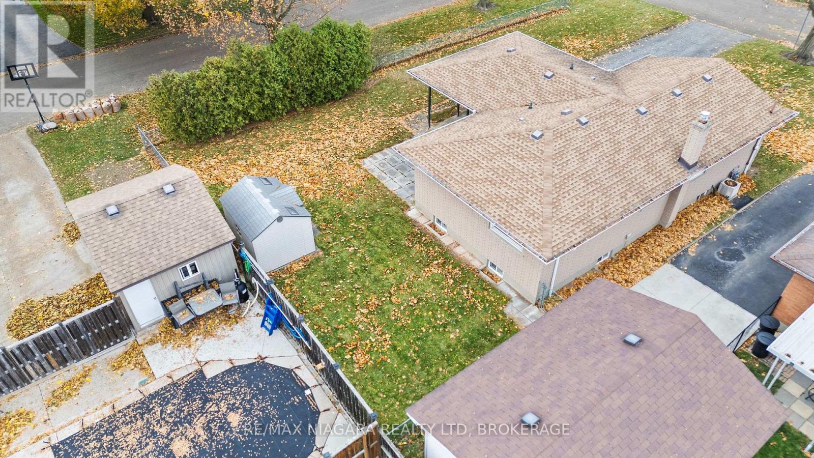 50 Royal Manor Drive, St. Catharines (Carlton/bunting), Ontario  L2M 4L6 - Photo 31 - X12635738