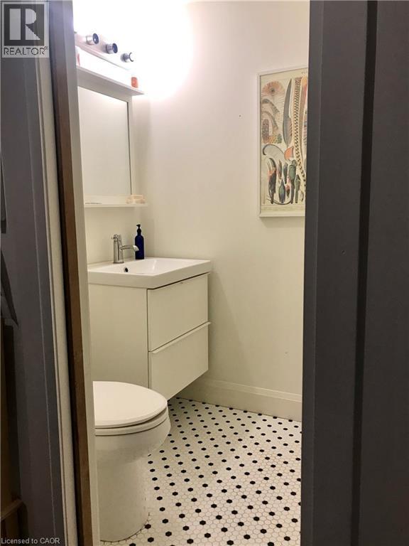 291 Bay Street N, Hamilton, Ontario  L8L 1M2 - Photo 8 - 40793935