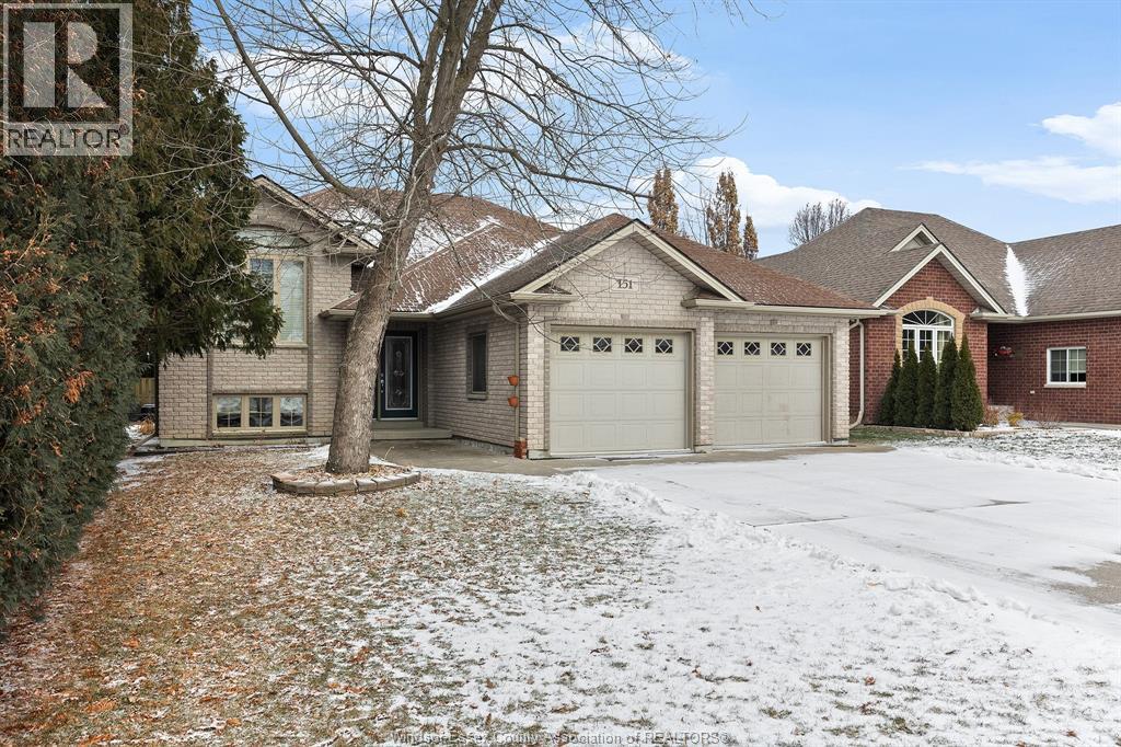 151 Maidstone Avenue East, Essex, Ontario N8M 2J7 - Photo 2 - 25031718