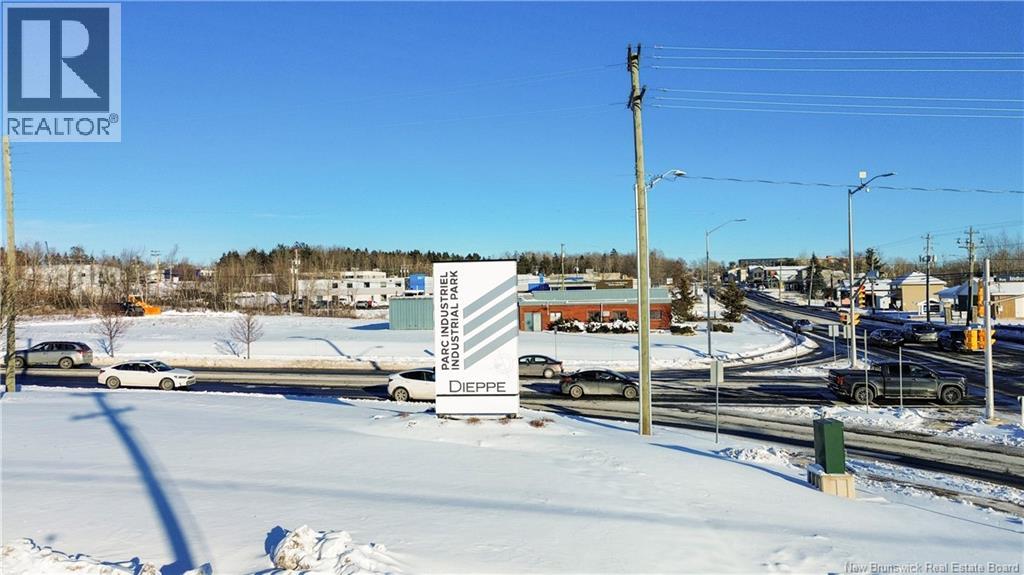 655 Champlain Street, Dieppe, New Brunswick  E1A 1P6 - Photo 4 - NB129432