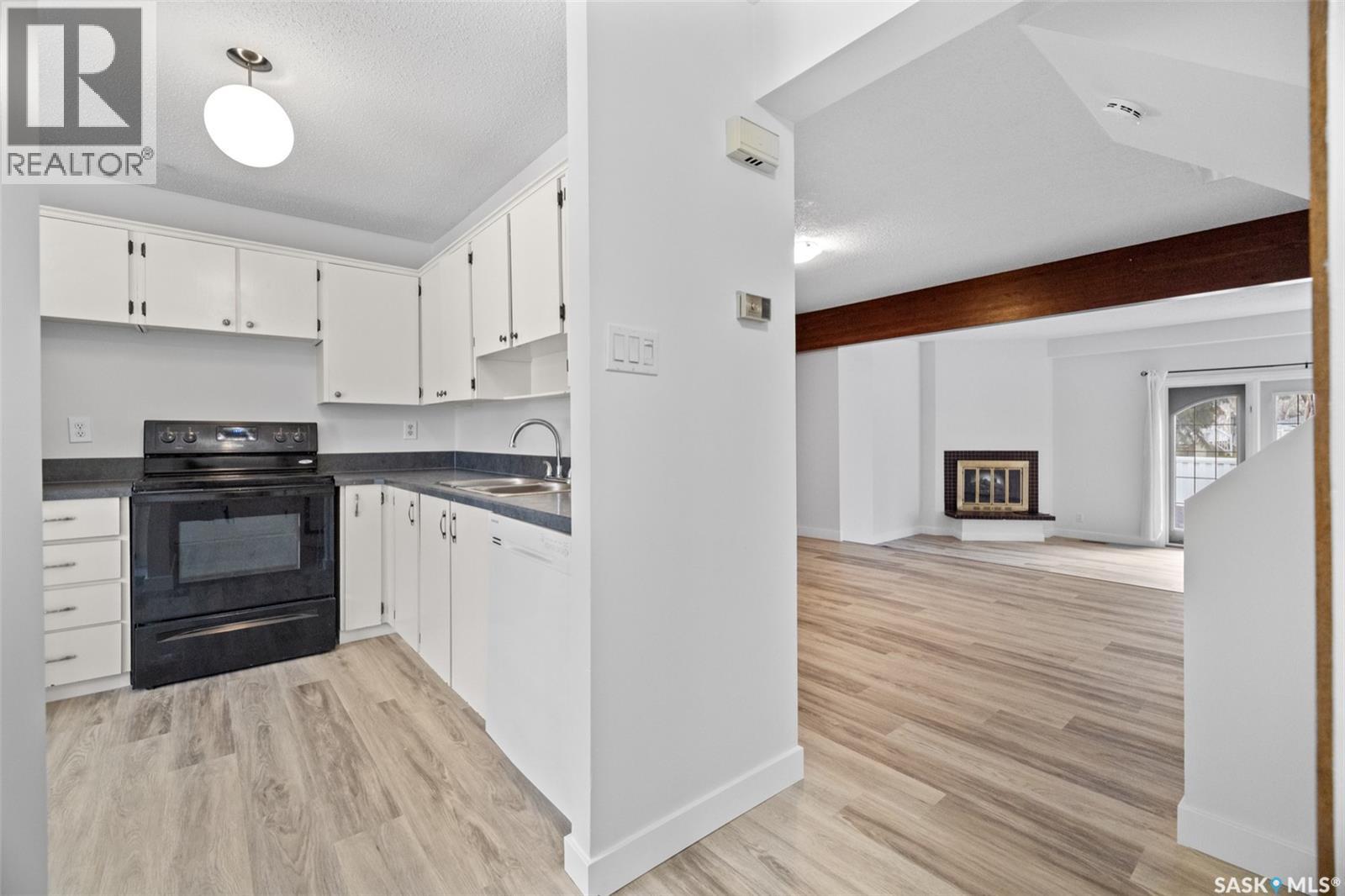 3927 Gordon ROAD, Regina, Saskatchewan