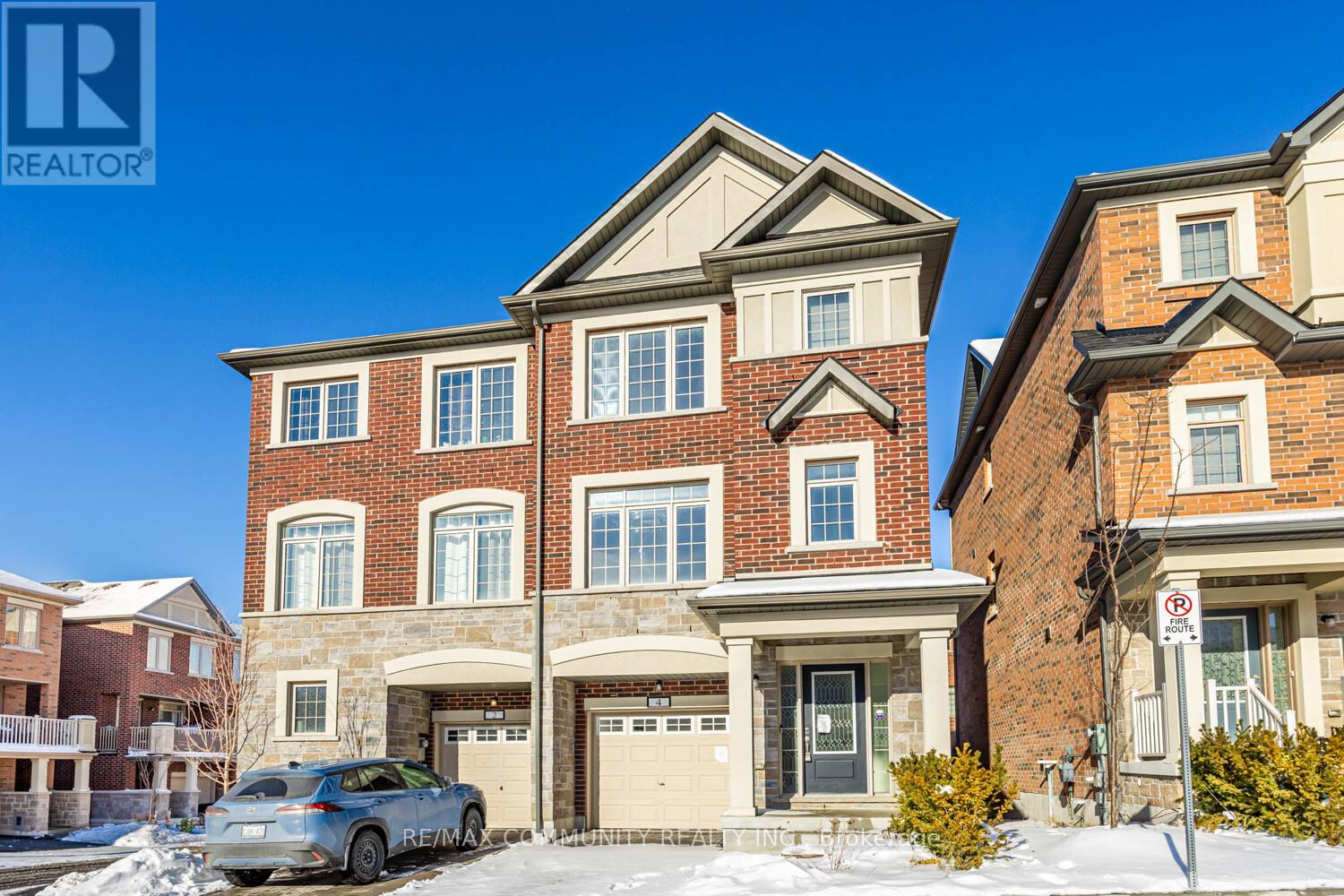 4 Healthcote Lane, Ajax, Ontario  L1Z 0V2 - Photo 2 - E12635750