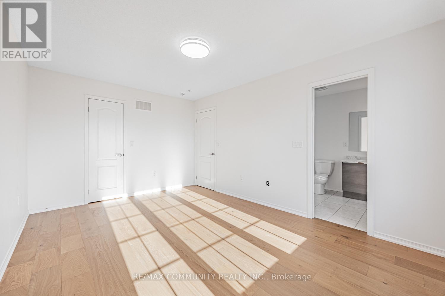 4 Healthcote Lane, Ajax, Ontario  L1Z 0V2 - Photo 26 - E12635750