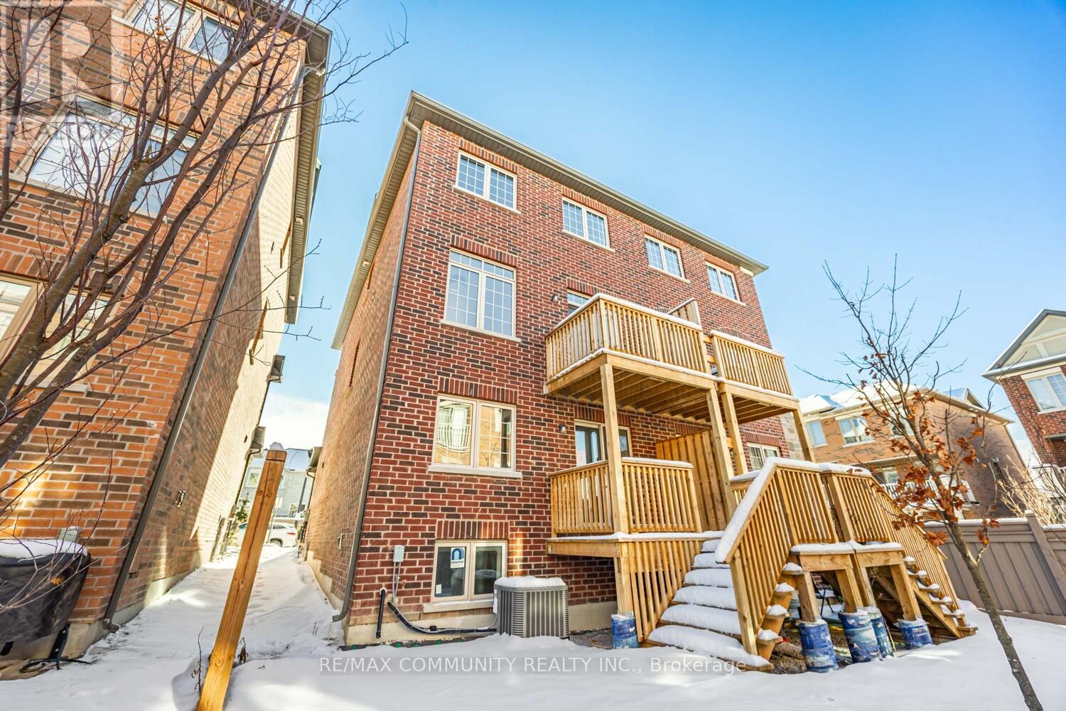 4 Healthcote Lane, Ajax, Ontario  L1Z 0V2 - Photo 31 - E12635750