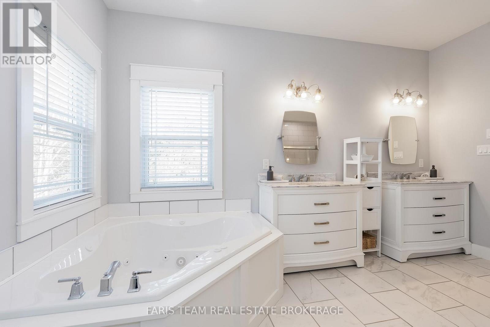 7589 Cronk Side Road, Severn, Ontario  L0K 2B0 - Photo 17 - S12498652