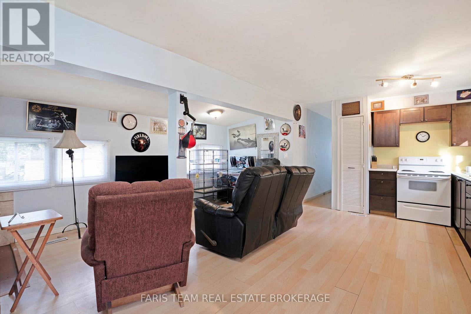 2235 Ron Jones Road E5, Tay, Ontario  L4R 4K3 - Photo 14 - S12540494