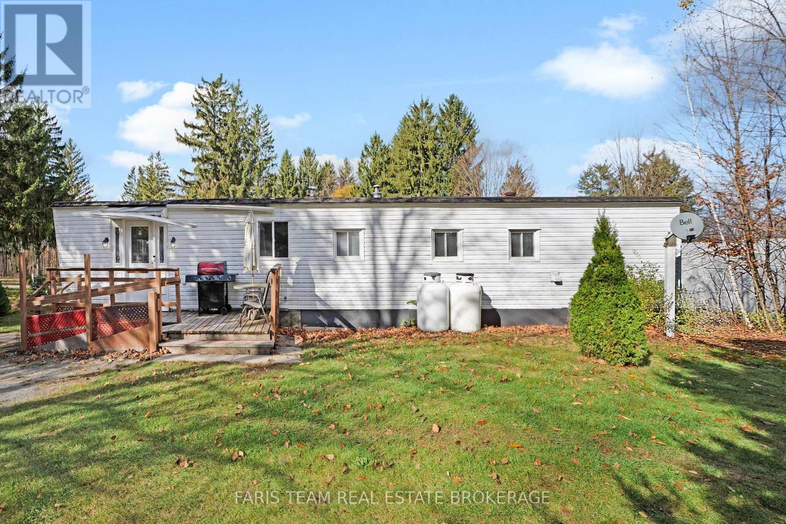 2235 Ron Jones Road E5, Tay, Ontario  L4R 4K3 - Photo 4 - S12540494
