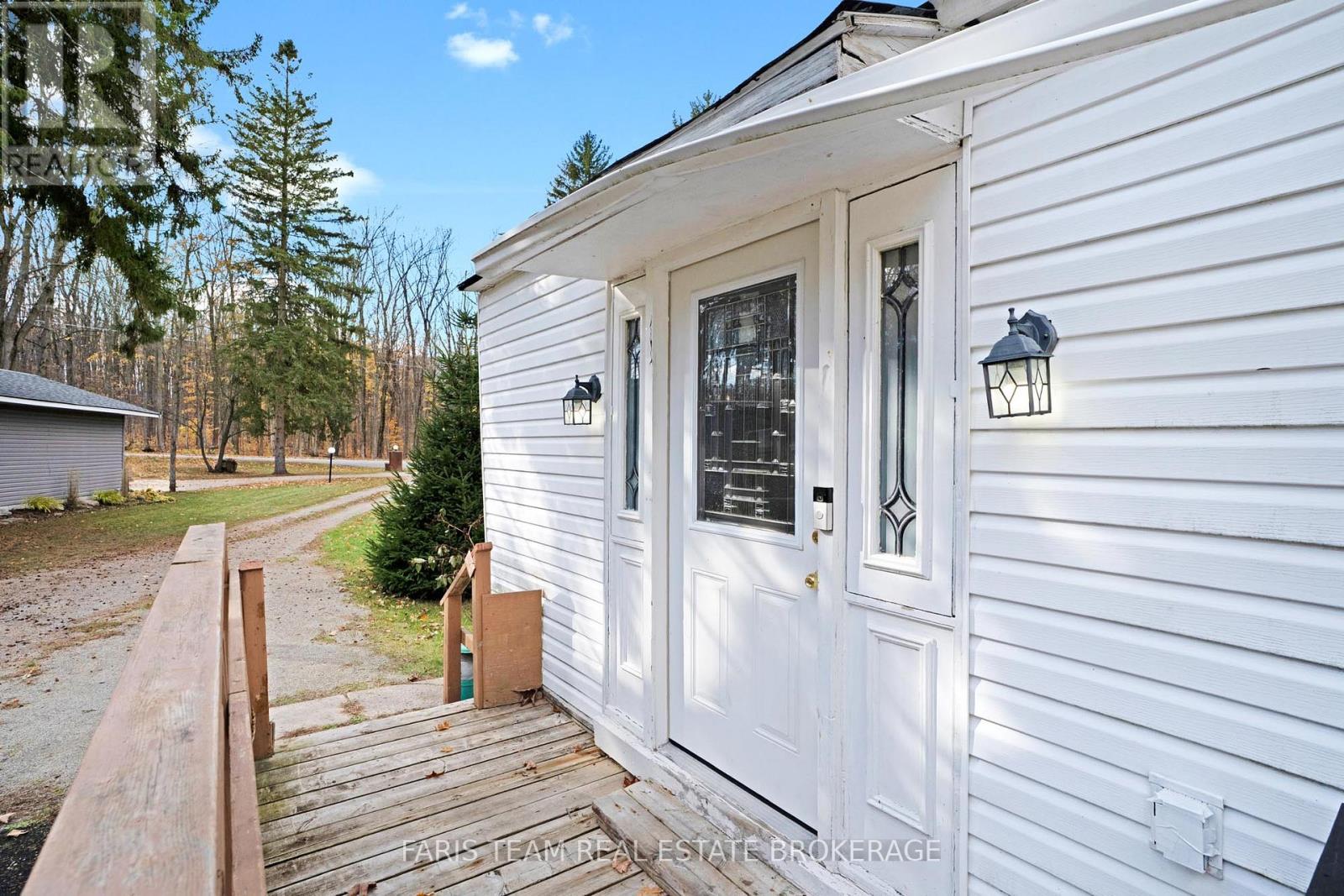 2235 Ron Jones Road E5, Tay, Ontario  L4R 4K3 - Photo 6 - S12540494