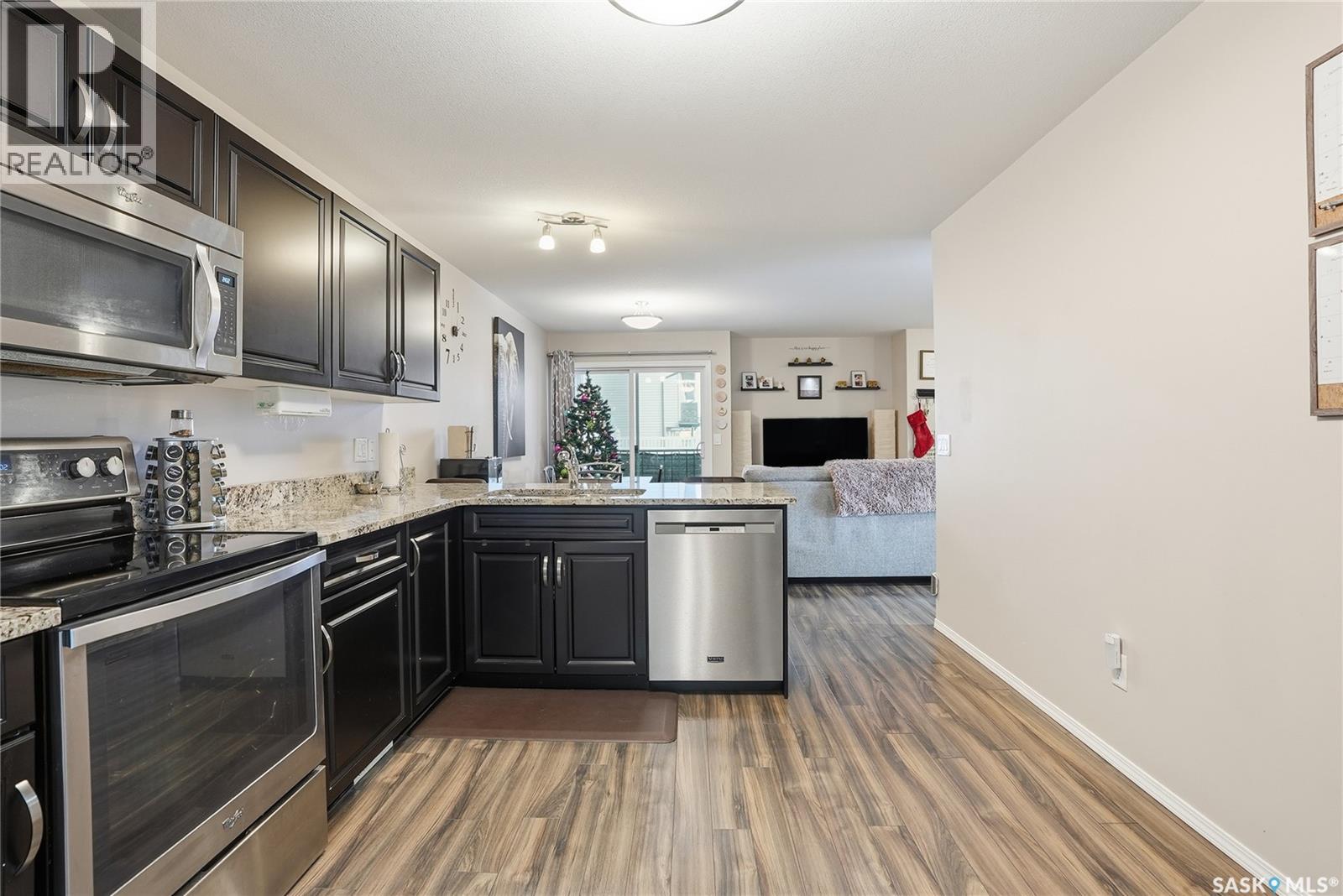 327 100 Chaparral Boulevard, Martensville, Saskatchewan  S0K 0A2 - Photo 11 - SK025653