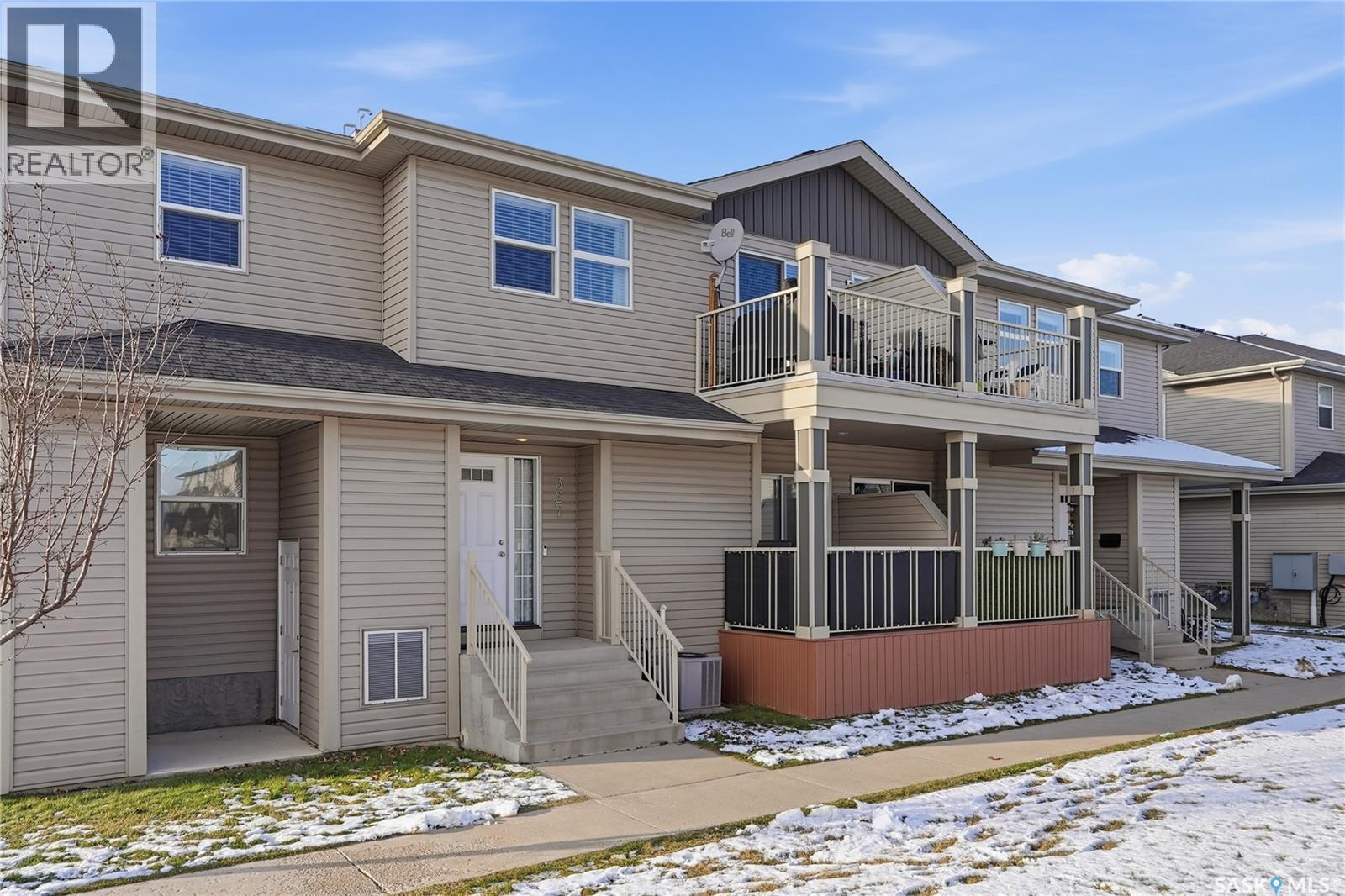 327 100 Chaparral Boulevard, Martensville, Saskatchewan  S0K 0A2 - Photo 2 - SK025653