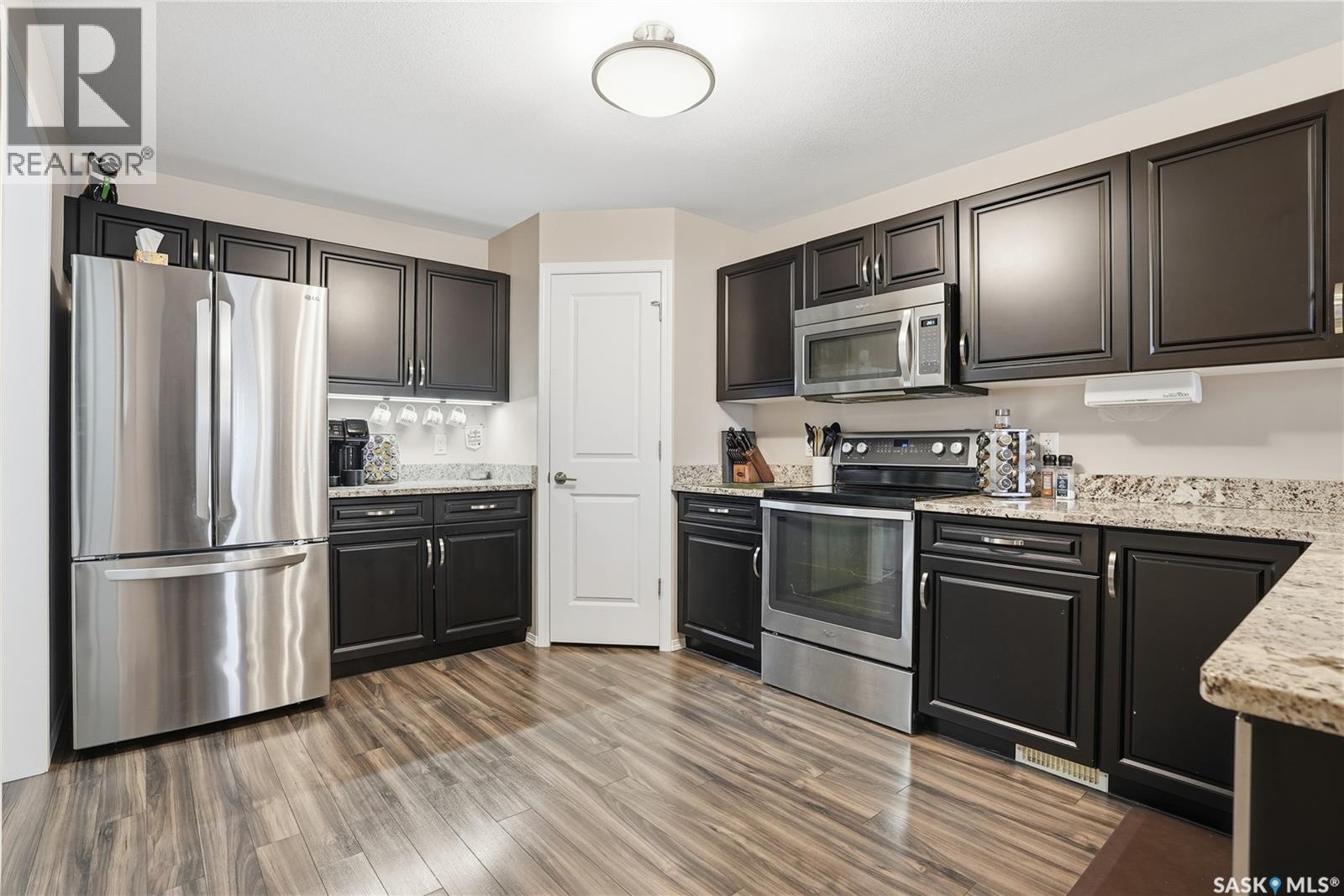 327 100 Chaparral Boulevard, Martensville, Saskatchewan  S0K 0A2 - Photo 8 - SK025653