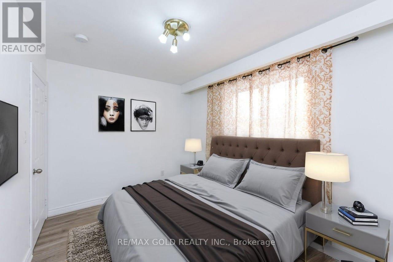 7292 Redfox Road, Mississauga, Ontario L4T 2L8 - Photo 19 - W12635712