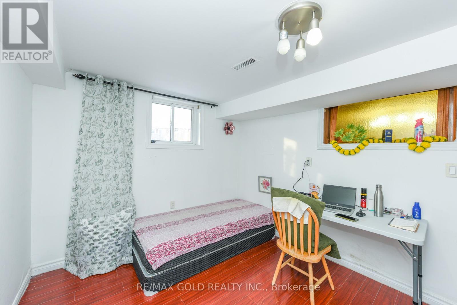 7292 Redfox Road, Mississauga, Ontario L4T 2L8 - Photo 35 - W12635712