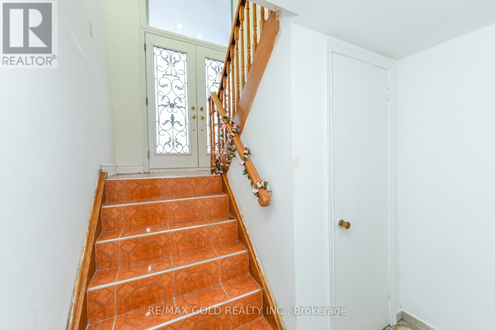 7292 Redfox Road, Mississauga, Ontario L4T 2L8 - Photo 36 - W12635712