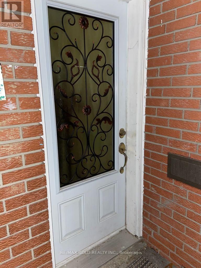 7292 Redfox Road, Mississauga, Ontario L4T 2L8 - Photo 39 - W12635712