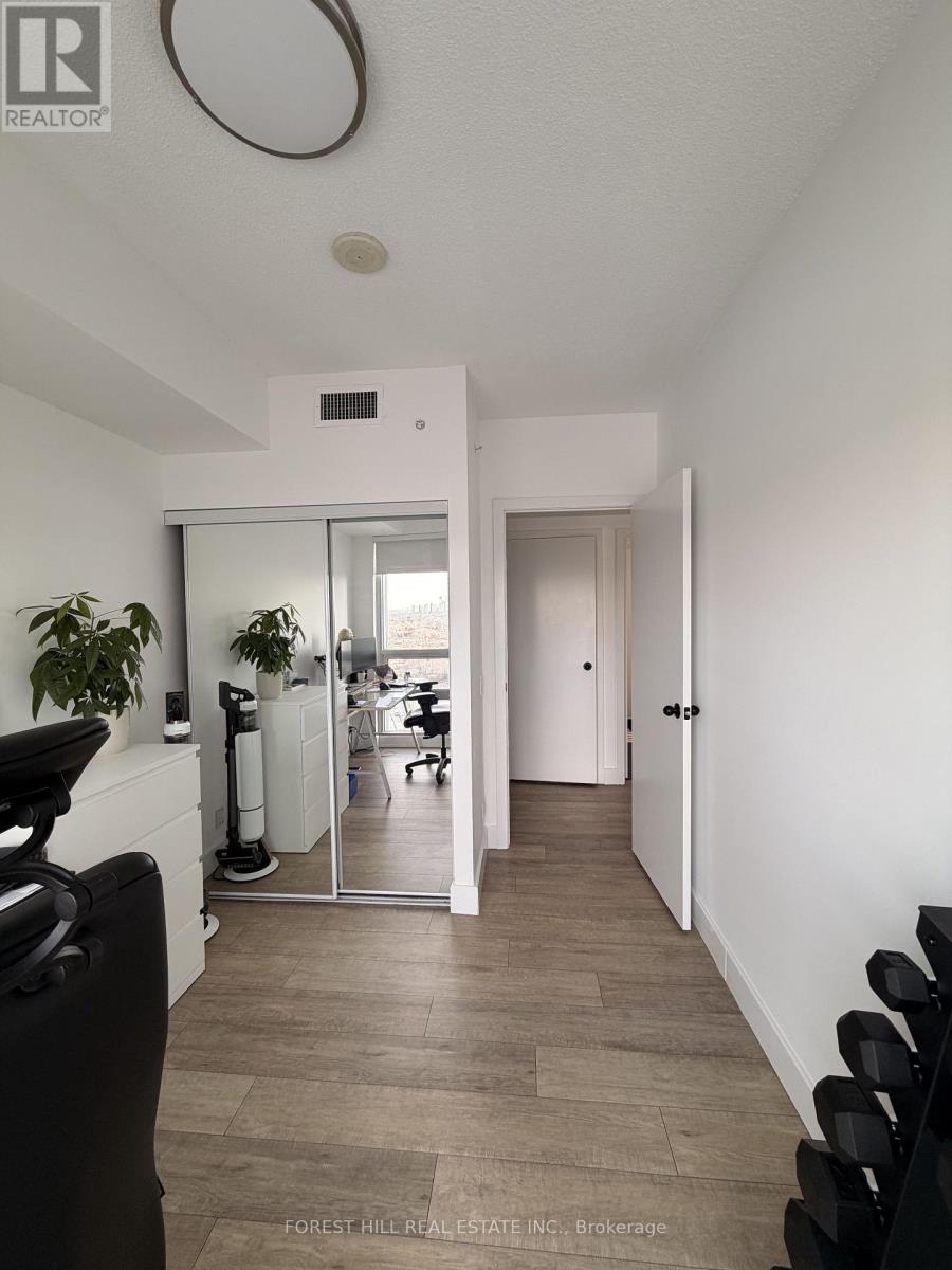 2304 - 2200 Lakeshore Boulevard W, Toronto (Mimico), Ontario  M8V 1A4 - Photo 18 - W12635722