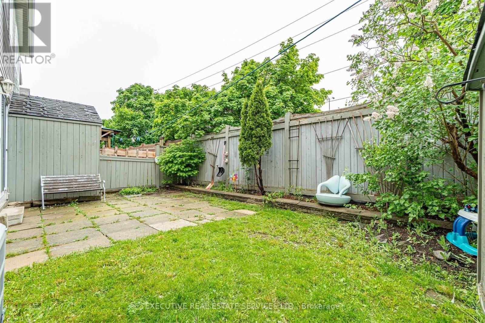 141 Chipmunk Crescent, Brampton, Ontario  L6R 1B7 - Photo 33 - W12635760