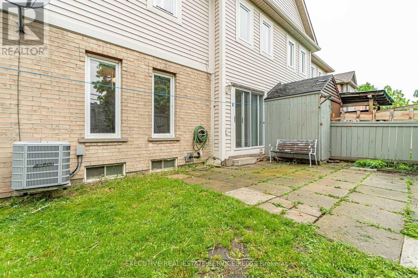 141 Chipmunk Crescent, Brampton, Ontario  L6R 1B7 - Photo 36 - W12635760