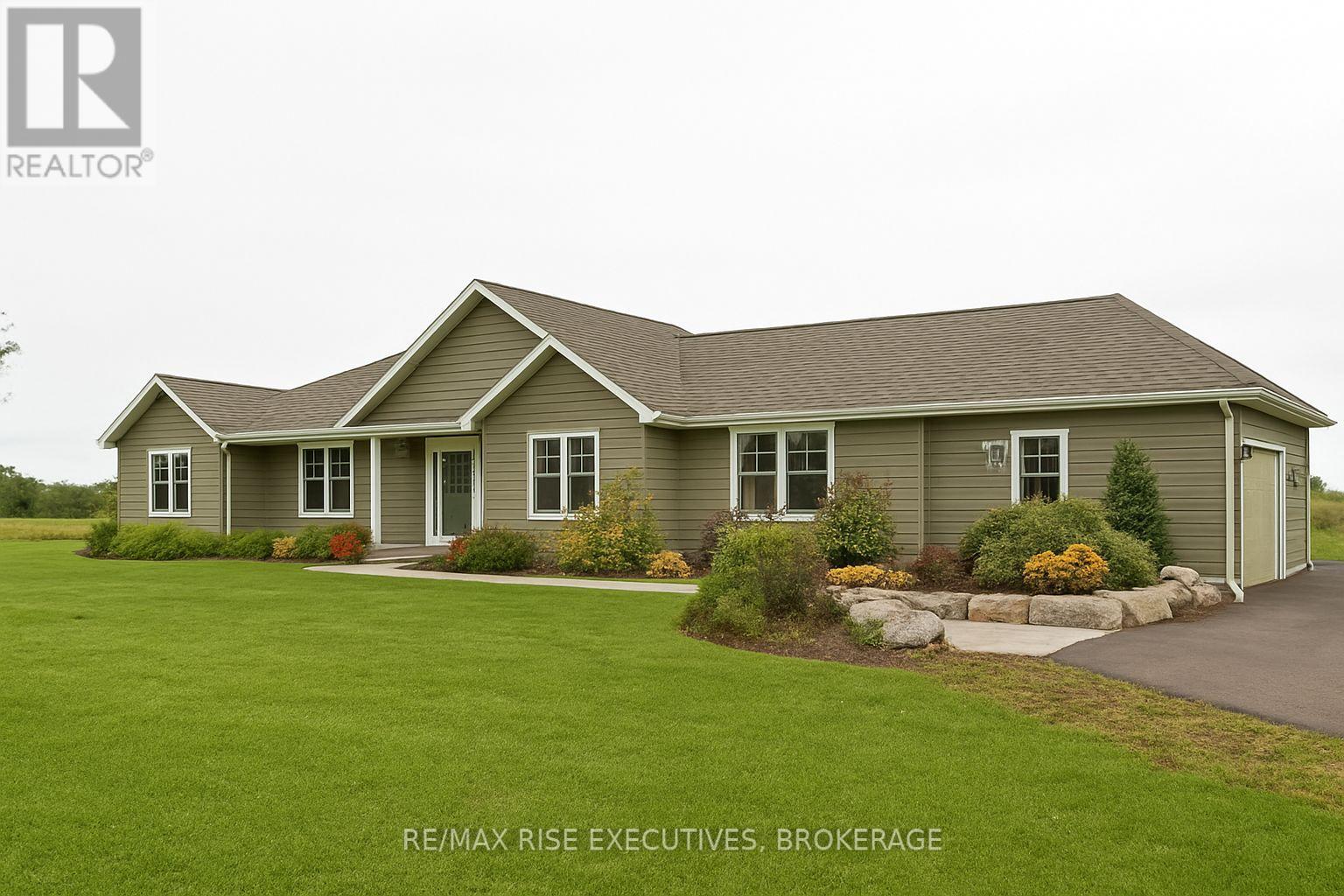 281 Gilead Road, Prince Edward County, Ontario  K0K 1G0 - Photo 2 - X12635796