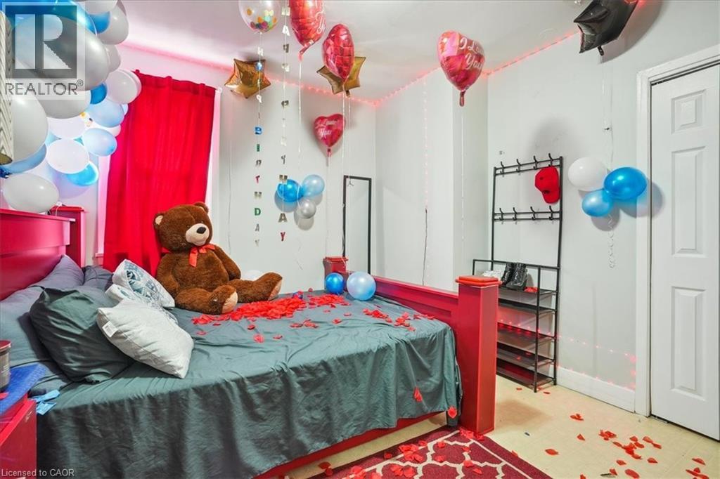 63 Pelham Road, St. Catharines, Ontario  L2S 1R6 - Photo 8 - 40774984