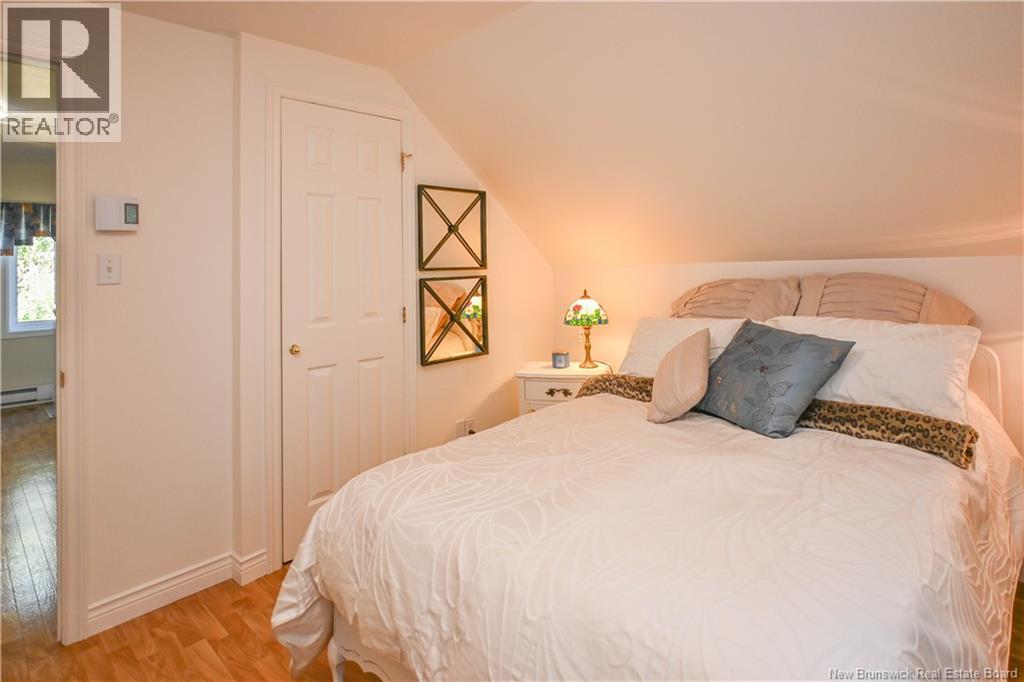 245 Saint-Pierre E Boulevard, Caraquet, New Brunswick  E1W 1B1 - Photo 46 - NB131309