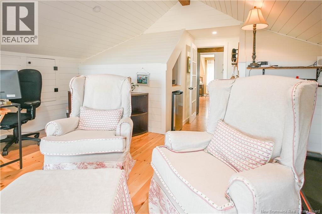 245 Saint-Pierre E Boulevard, Caraquet, New Brunswick  E1W 1B1 - Photo 40 - NB131309