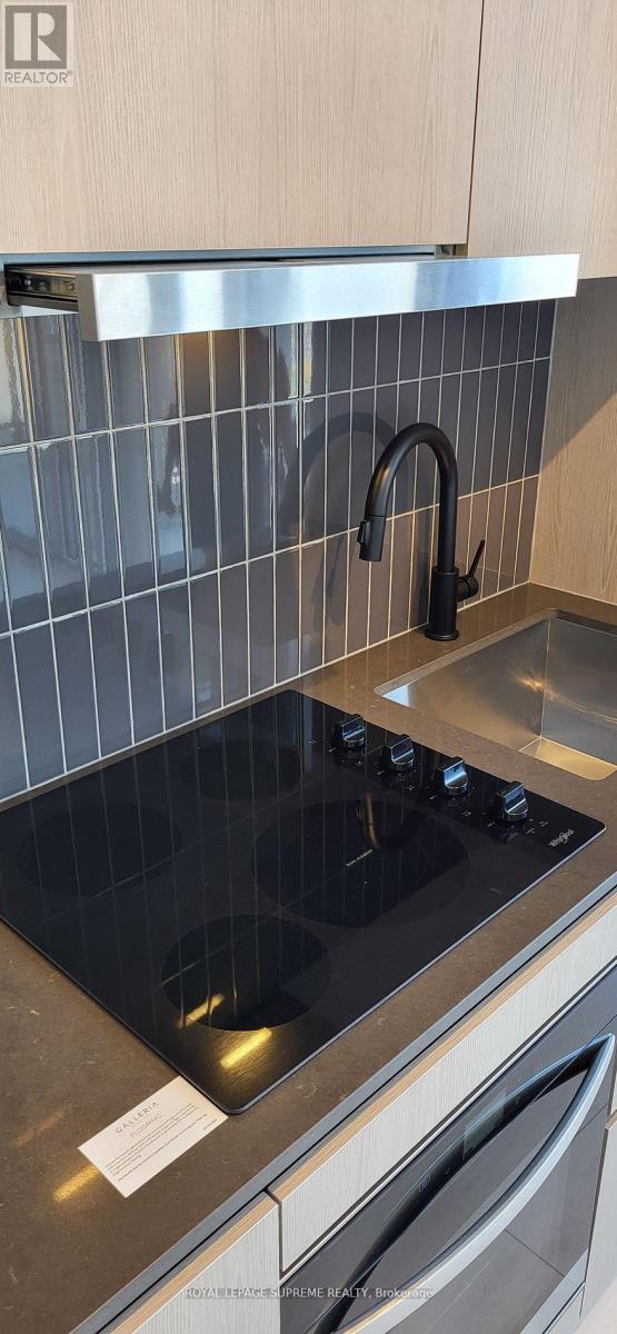 2108 - 1285 Dupont Street N, Toronto, Ontario  M6H 2A6 - Photo 14 - W12602868