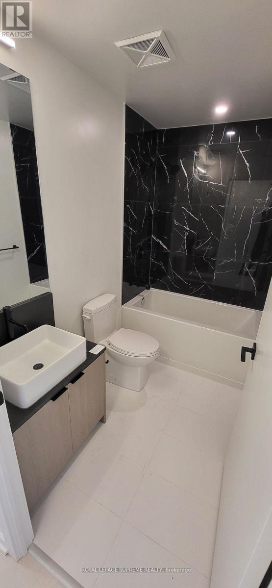 2108 - 1285 Dupont Street N, Toronto, Ontario  M6H 2A6 - Photo 26 - W12602868