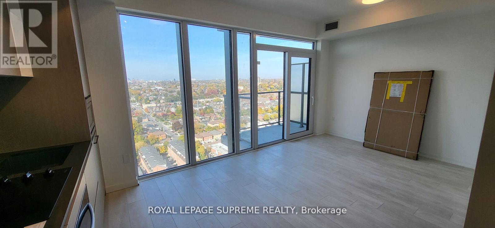 2108 - 1285 Dupont Street N, Toronto, Ontario  M6H 2A6 - Photo 17 - W12602868