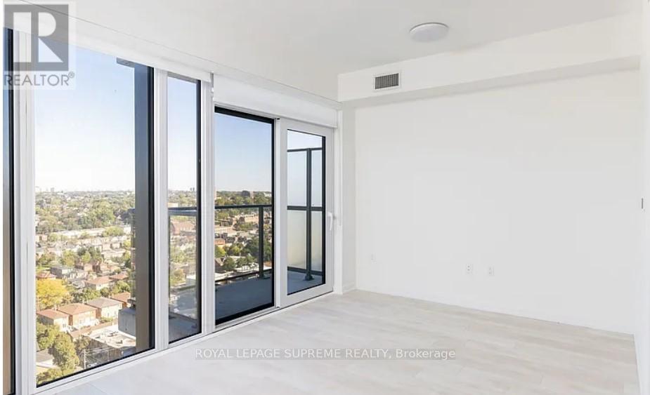 2108 - 1285 Dupont Street N, Toronto, Ontario  M6H 2A6 - Photo 4 - W12602868