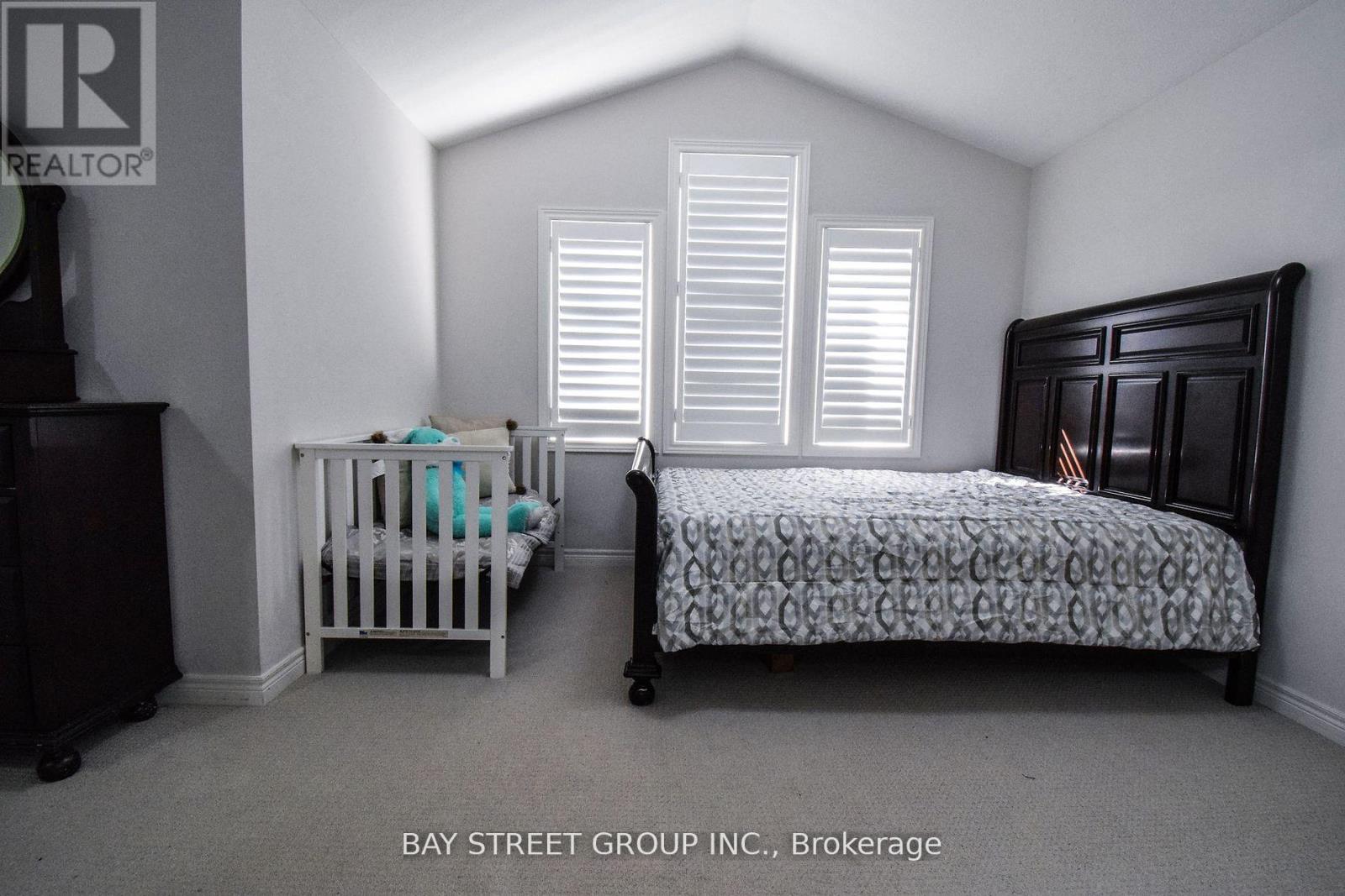 490 Silverwood Avenue, Welland (Coyle Creek), Ontario  L3C 0C6 - Photo 27 - X12635720