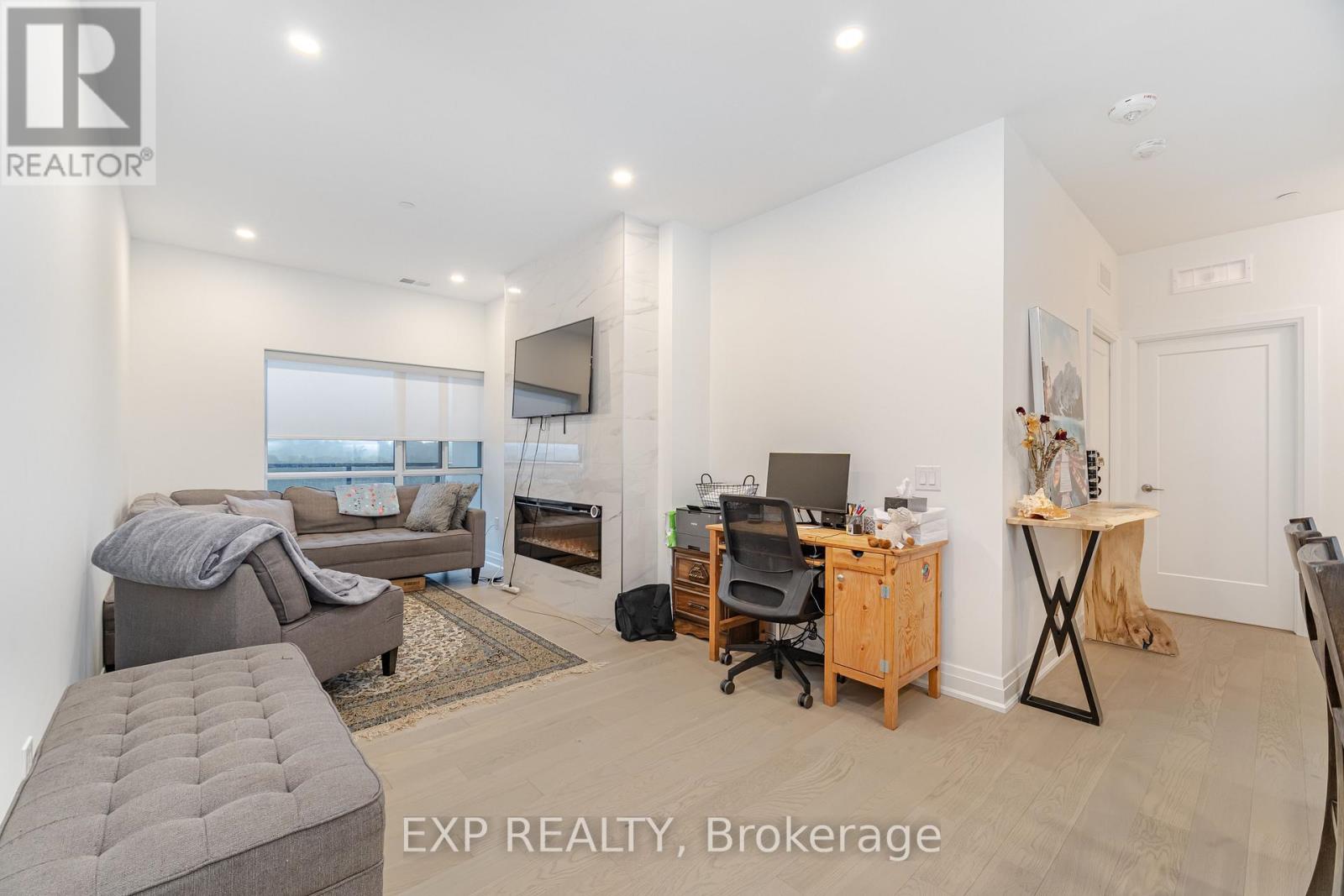 903 - 71 Wyndham Street S, Guelph (St. Patrick's Ward), Ontario  N1E 5R3 - Photo 32 - X12635758