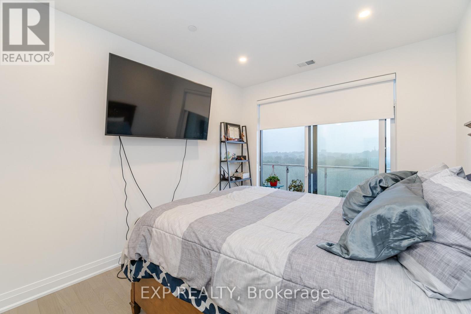 903 - 71 Wyndham Street S, Guelph (St. Patrick's Ward), Ontario  N1E 5R3 - Photo 34 - X12635758