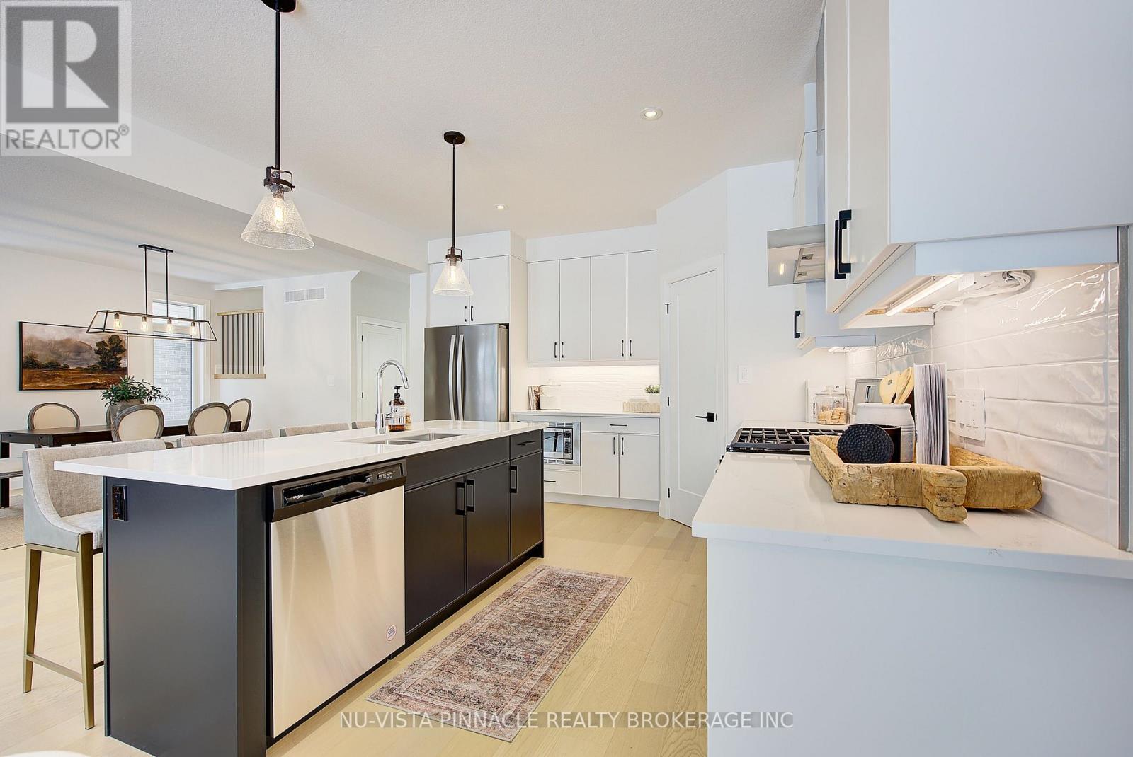 2310 Wickerson Road, London South, Ontario  N6K 0C3 - Photo 15 - X12635876