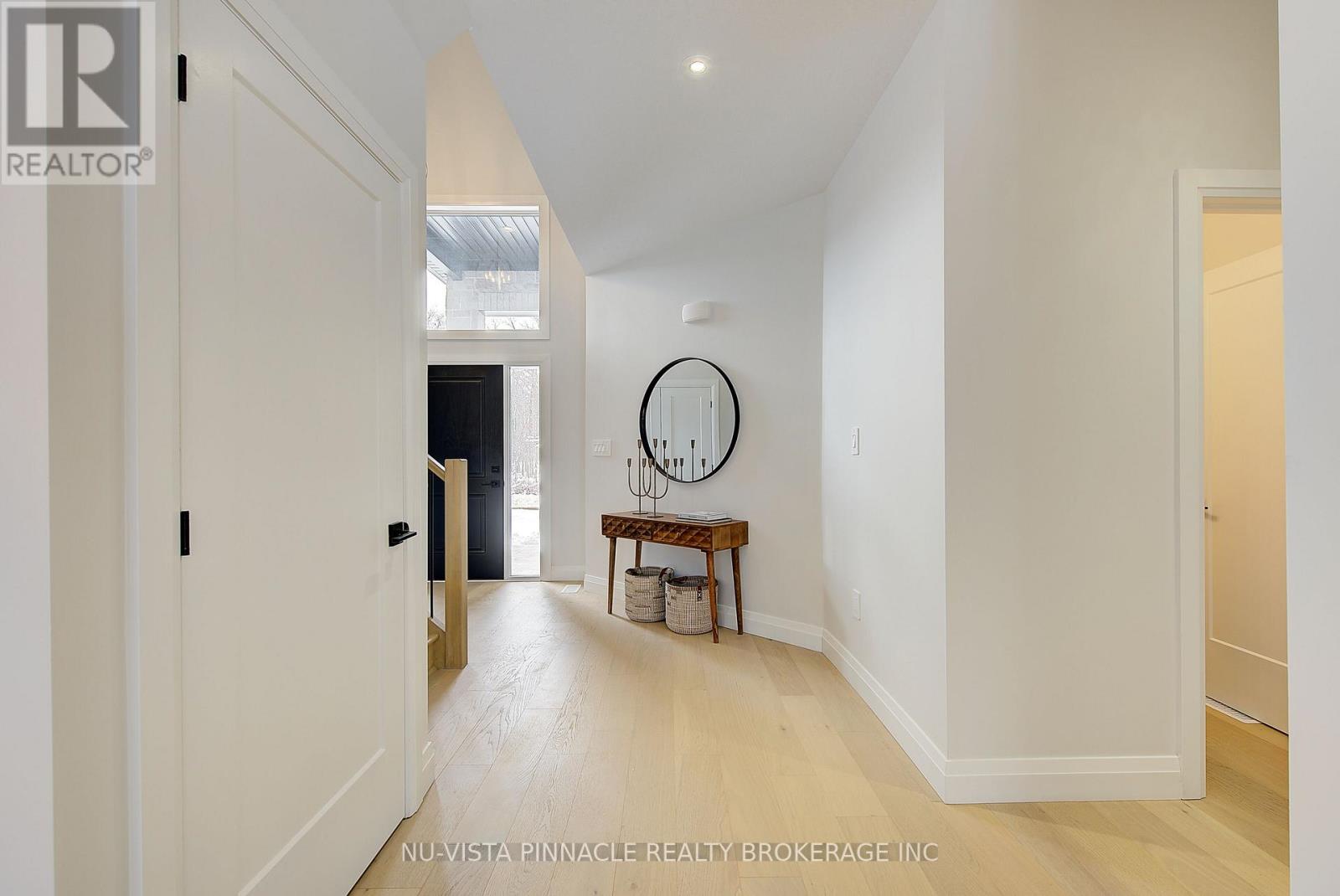 2310 Wickerson Road, London South, Ontario  N6K 0C3 - Photo 17 - X12635876