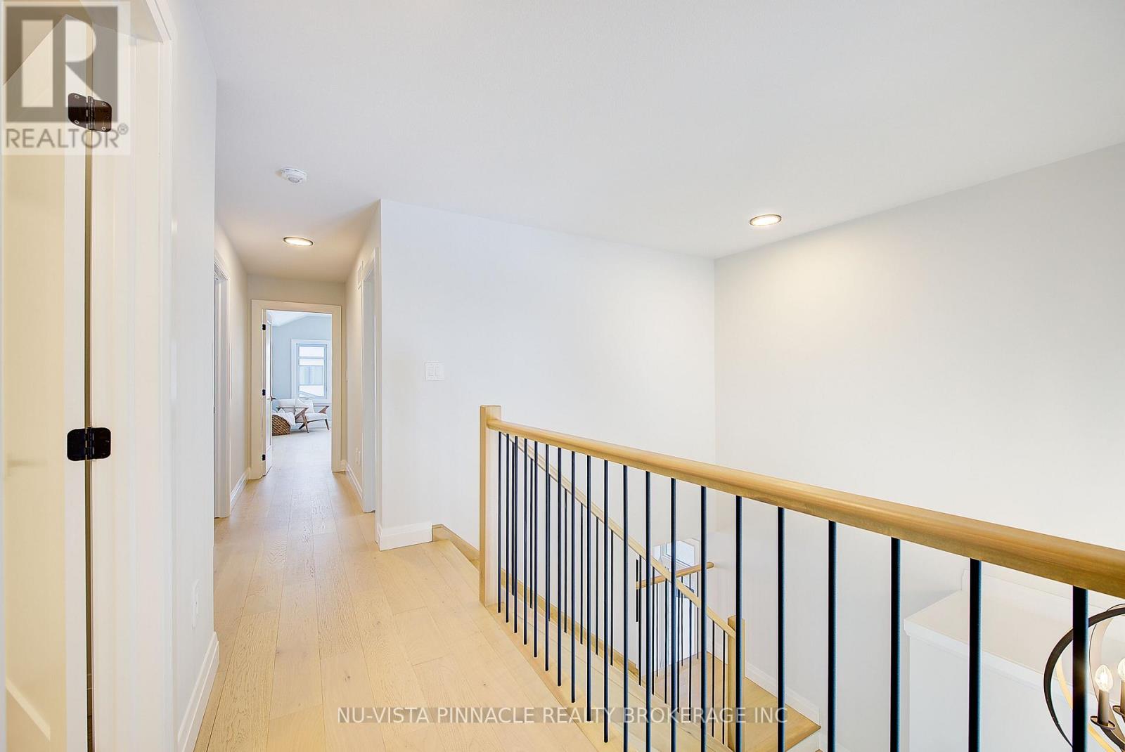 2310 Wickerson Road, London South, Ontario  N6K 0C3 - Photo 25 - X12635876