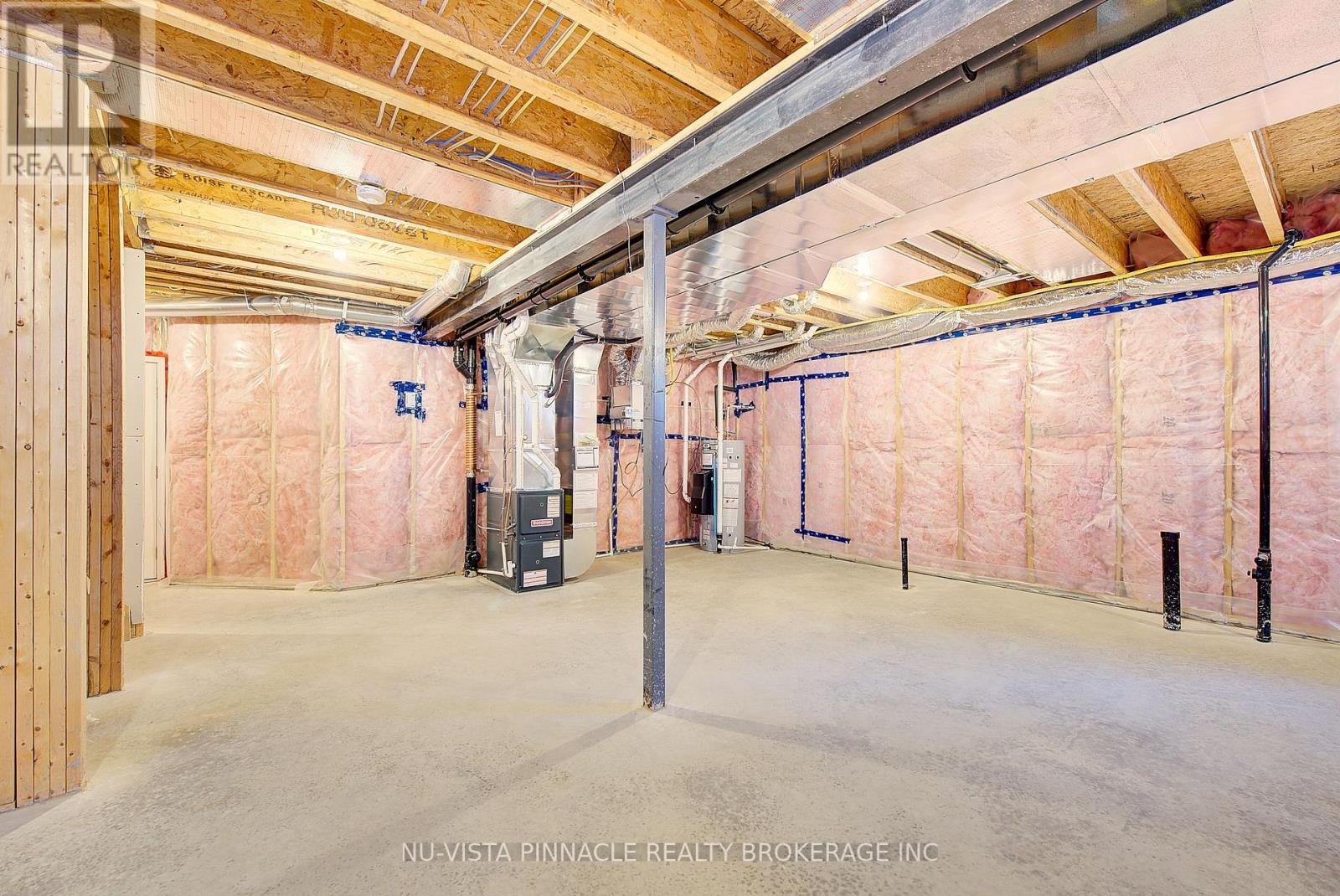 2310 Wickerson Road, London South, Ontario  N6K 0C3 - Photo 38 - X12635876