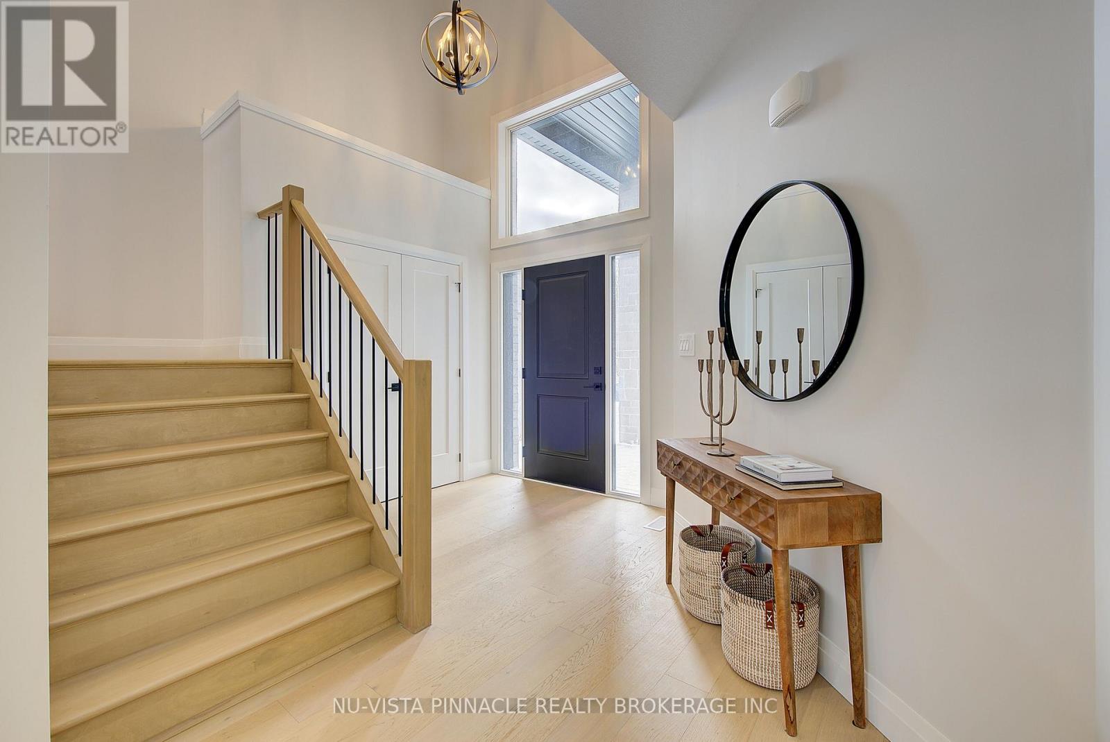 2310 Wickerson Road, London South, Ontario  N6K 0C3 - Photo 4 - X12635876