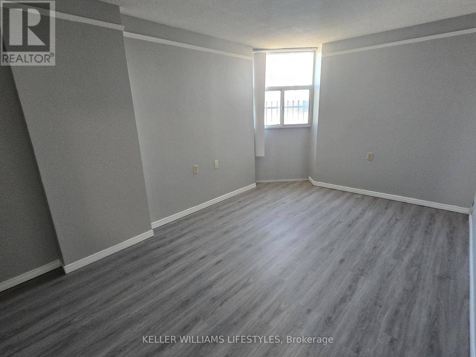 206 - 323 Colborne Street, London East, Ontario  N6B 3N8 - Photo 15 - X12635900