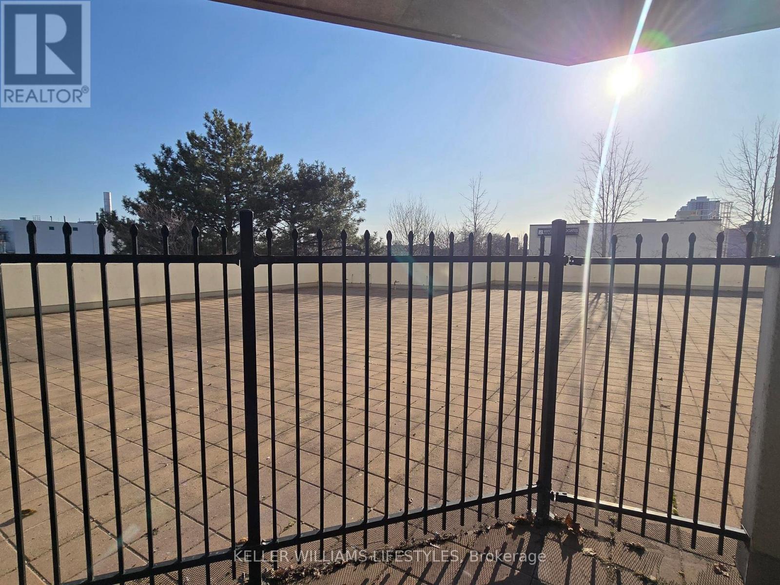 206 - 323 Colborne Street, London East, Ontario  N6B 3N8 - Photo 6 - X12635900