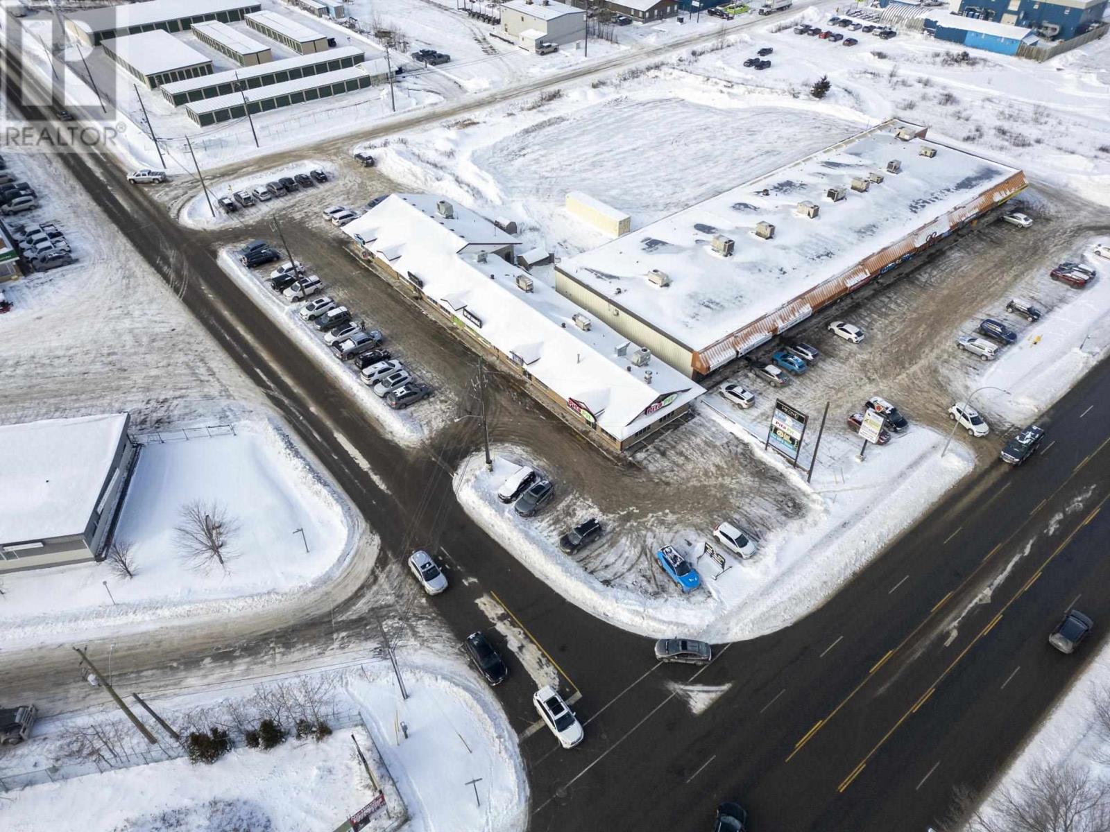 1100 Memorial Ave, Thunder Bay, Ontario  P7E 2X6 - Photo 11 - TB253611