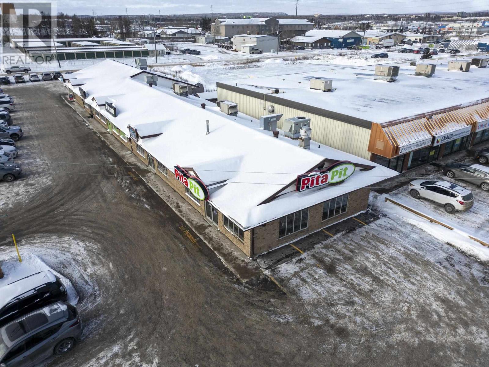 1100 Memorial Ave, Thunder Bay, Ontario  P7E 2X6 - Photo 7 - TB253611